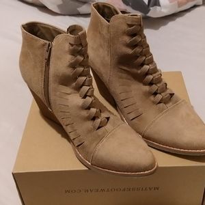 Women's booties